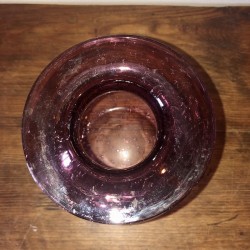 Vase boule en verre soufflé | Dans le goût de Biot | Couleur lie de vin