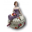 Ancienne boîte à bijoux en porcelaine femme assise | Boîte à bijoux vintage