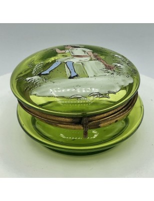 Ancienne petite boîte à bijoux en verre émaillé | Décor personnage