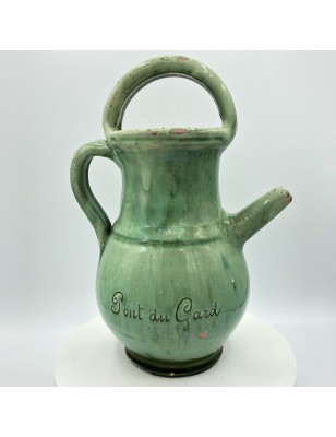 Ancienne gargoulette en céramique | Gargoulette | Pont du Gard