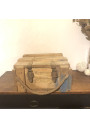 Ancienne caisse de munitions |  Ancienne caisse en bois