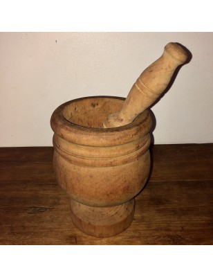 Large vintage wooden mortar with its pestle | Height 20.5cm