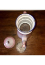 Ancienne cafetière en tôle émaillée rose et blanche