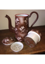 Old coffee maker in brown enamelled sheet metal | Stencil White Floral Decor