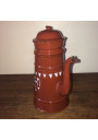 Ancienne cafetière en tôle émaillée marron et blanche