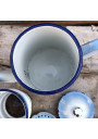 Ancienne cafetière en tôle émaillée bleue et blanche fleurie Japy