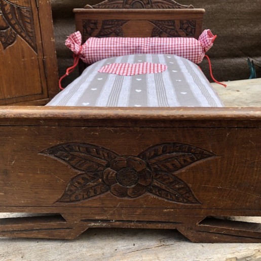 Old doll furniture | Doll bed and wardrobe | Art Deco