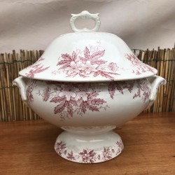 Old soup tureen with floral decoration | Amandinoise Anemone | St Amand - Nord