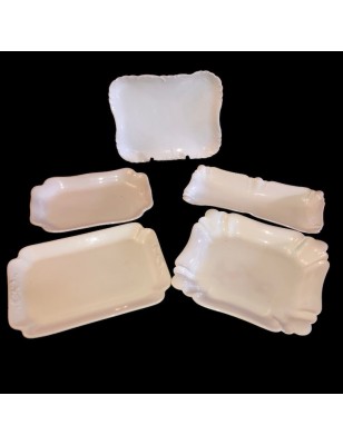 Lot de 5 plats blancs anciens en faïence