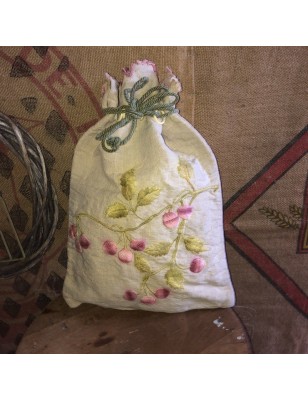 Ancien petit sac pochon en lin brodé fait main