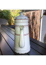 Ancienne cafetière en tôle émaillée blanche et rose