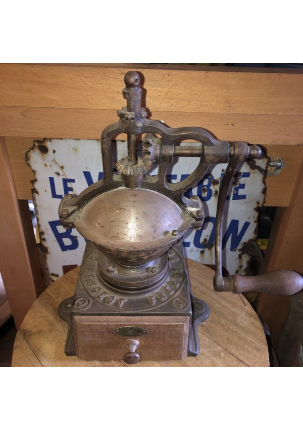 Peugeot Frères S.G.D.G. countertop coffee grinder - A0