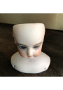 Mignonette bust head in closed mouth biscuit François Gauthier