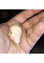 Ancienne tête de mignonnette en biscuit bouche fermée