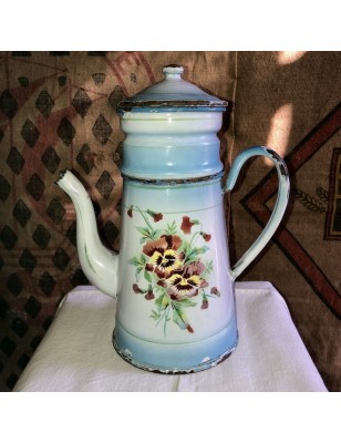 Old enameled sheet metal coffee maker decorated with pansies