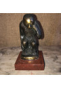 Singe en bronze signé MONS sur socle