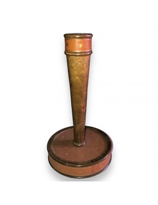 Ancien pied de lampe en bois et cuir marron étoilé