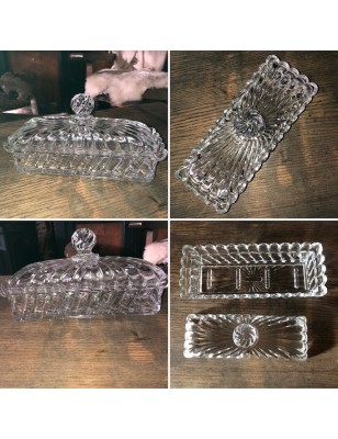 Ancienne boîte en cristal signée Baccarat modèle Bambou