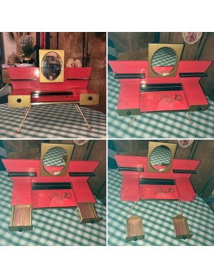 Petite coiffeuse vintage pour enfant