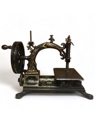 Rare and old sewing machine | Hurtu - L'abeille sewing machine