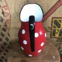 Pichet / Broc en tôle émaillée rouge à pois blancs