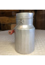 Ancien pot à lait à facettes en aluminium 1,5 litre