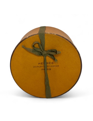 Old empty round box HERMÈS PARIS