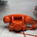Téléphone vintage orange à cadran SOCOTEL S63