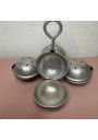 Ancien objet de cuisine en aluminium pour oeufs ou beignets