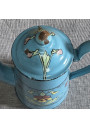 Ancienne cafetière en tôle émaillée bleue décor floral en relièf 🌸