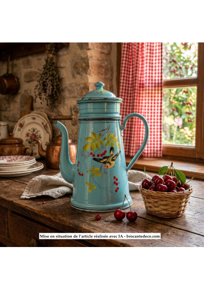 Old enameled metal coffee pot with bird and cherry decor
Contextualization of the article created with AI