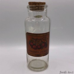 Ancien bocal en verre avec étiquette "Cerises 1er choix"