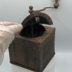 Old iron coffee grinder without drawer | Collection of antique coffee grinders