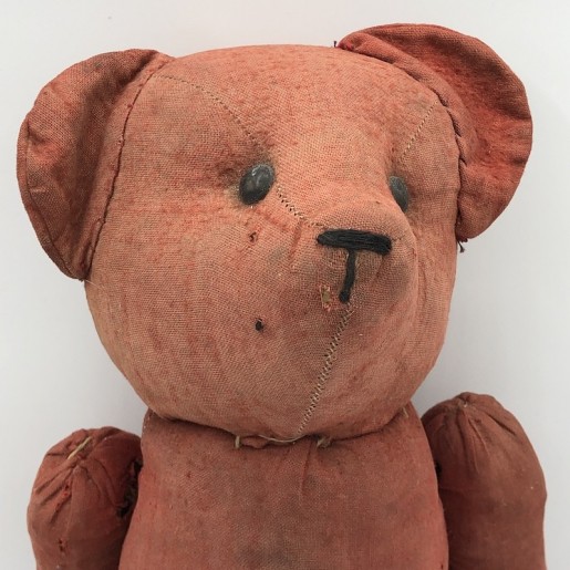 Old red cloth bear | Fasten buttons | Straw padding