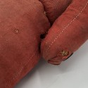 Ancien ours en tissus  rouge | Attaches boutons | Rembourrage paille